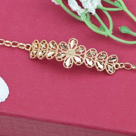 "Elegant Floral Design Rose Gold Bracelet, XPBL1086 - Picture 10 of 11